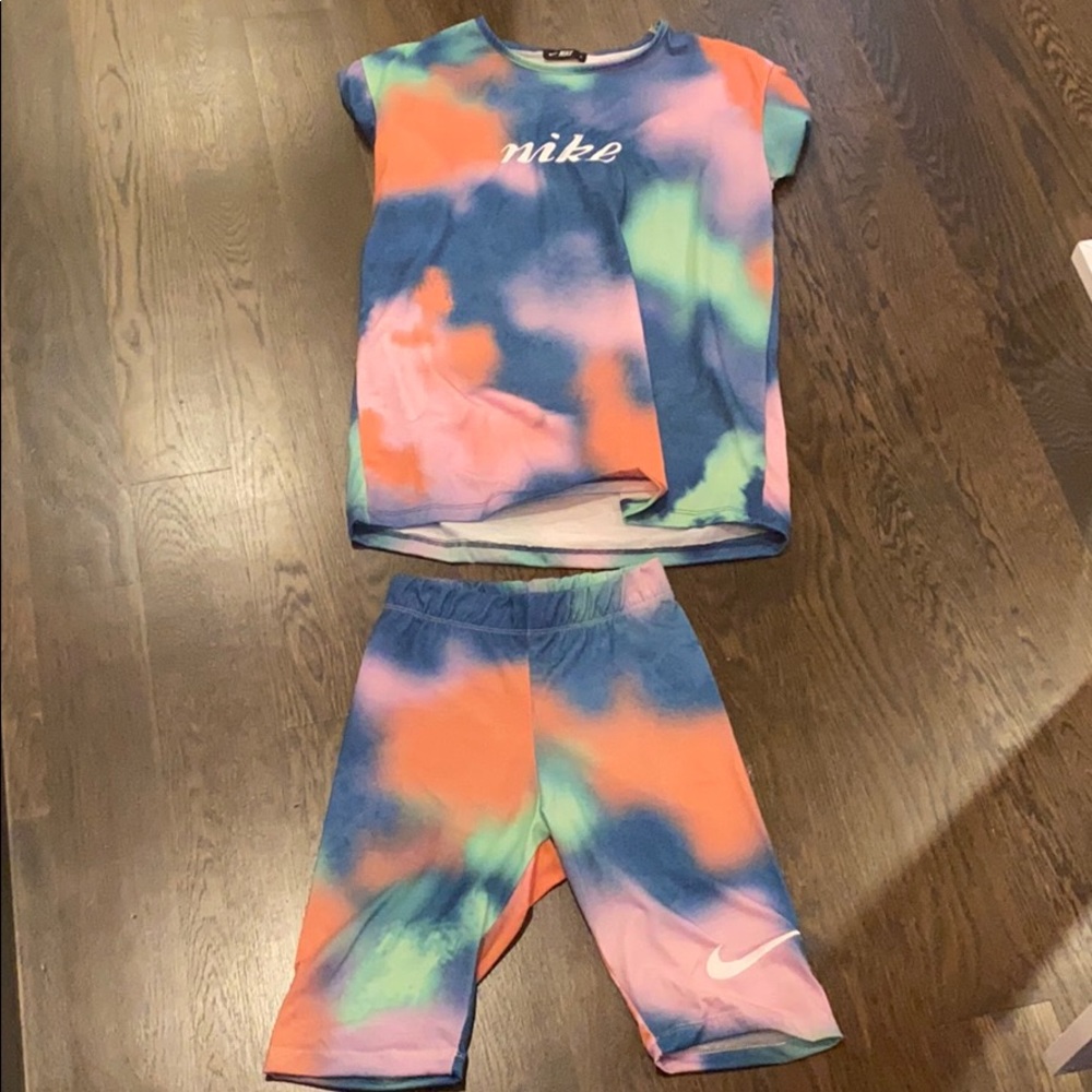 Matching Nike set